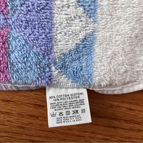 Vintage Rainbow Diamond Pattern Hand Towel St. Mary’s Fieldcrest Cotton - Picture 6 of 6